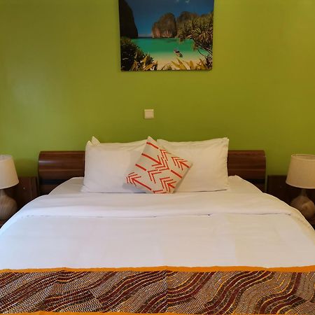Yambi Guesthouse Kigali Exterior foto